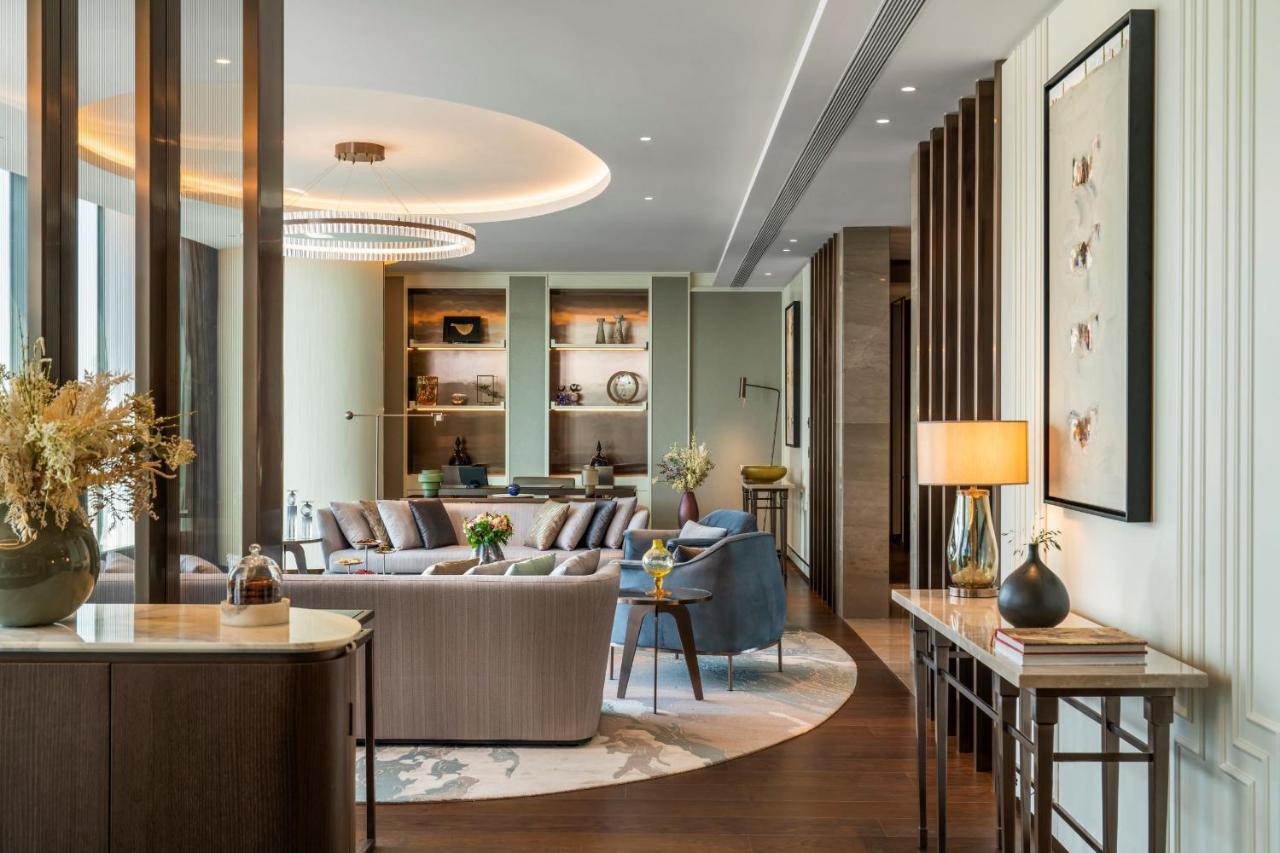 Hotel Address Istanbul Exterior foto The living room of a three-bedroom apartment